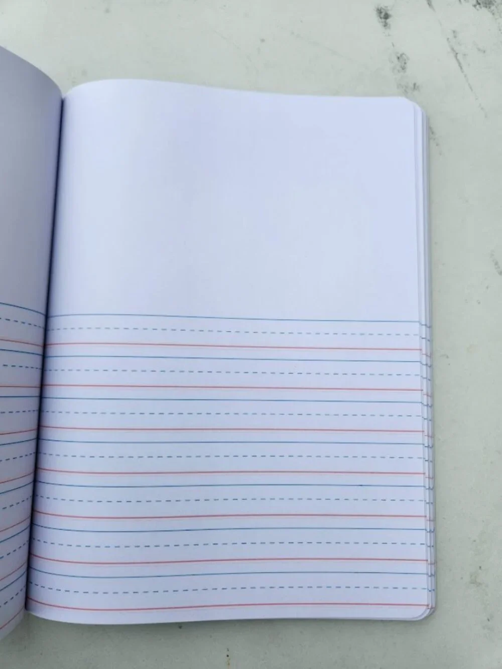 Primary Composition Notebook Grades K-2 Primary Journal Grades Writing Drawing J